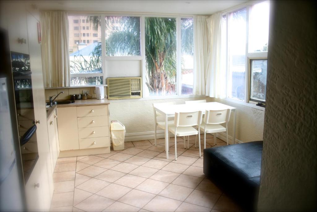 Glenelg Beach Hostel Quarto foto